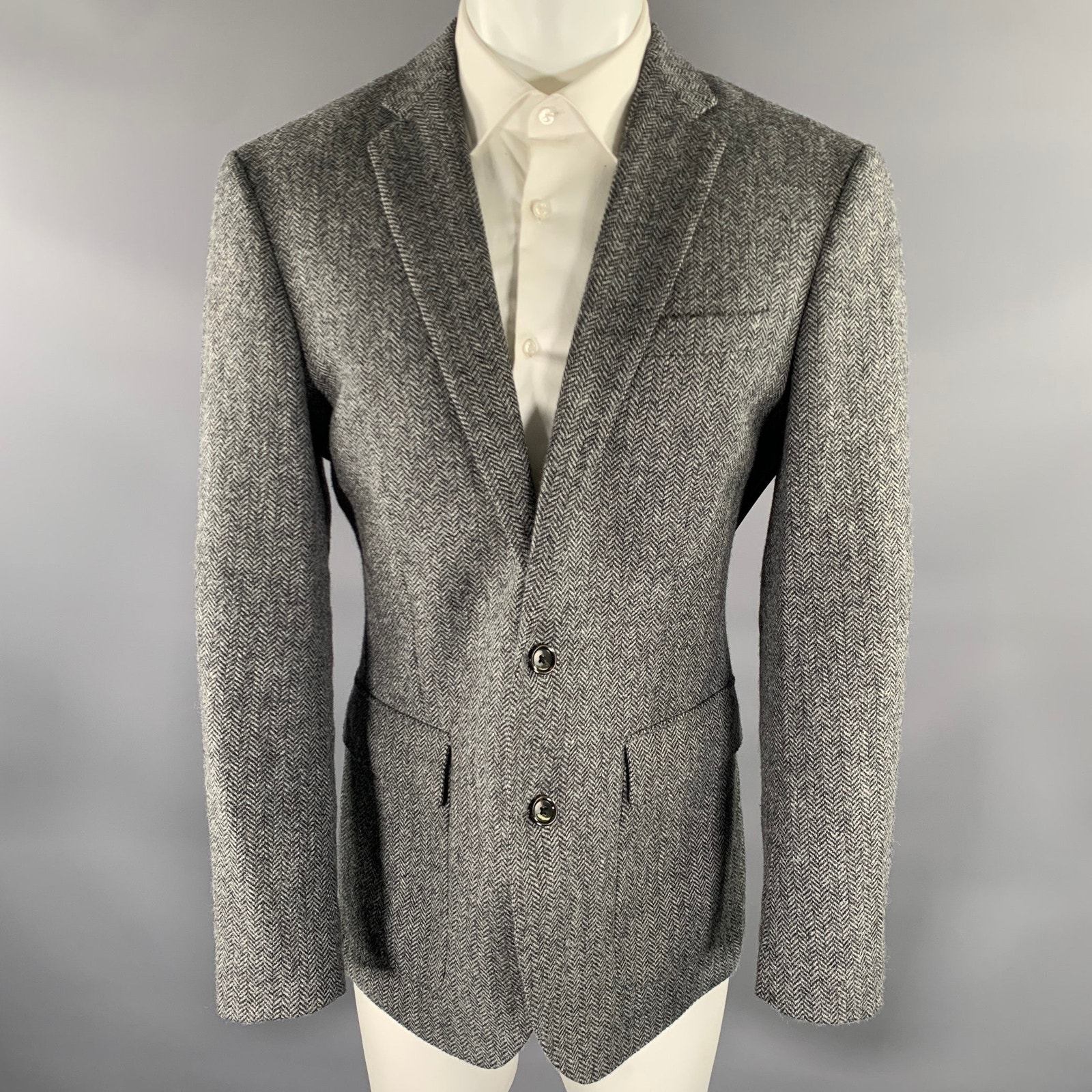 J.Crew Chest Size 40 Regular Grey Black Herringbone Wool Notch Lapel Sport Coat